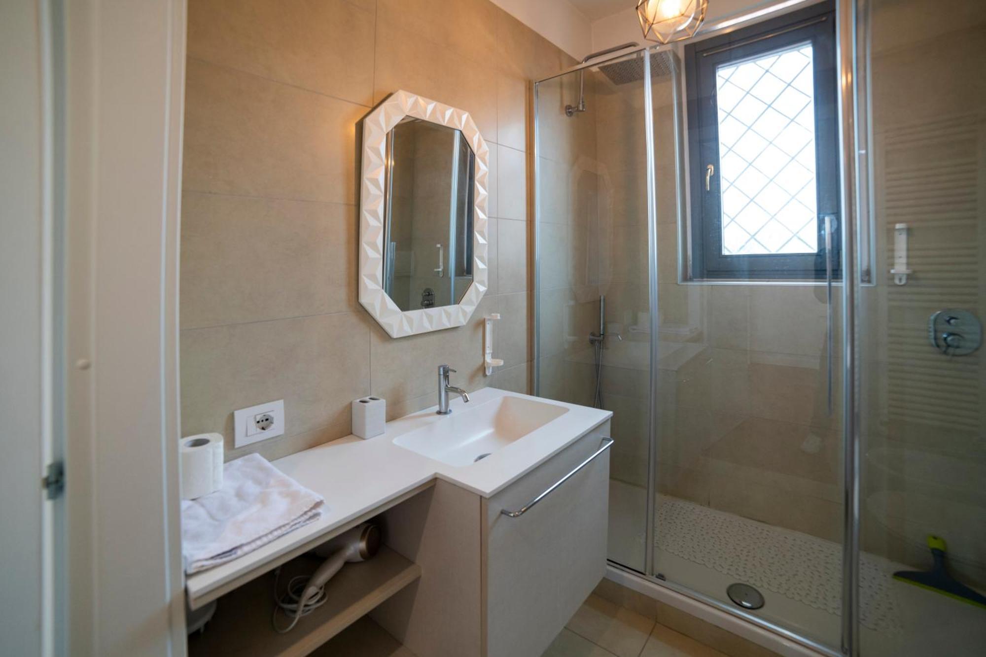 Villa Fenix Milano Εξωτερικό φωτογραφία